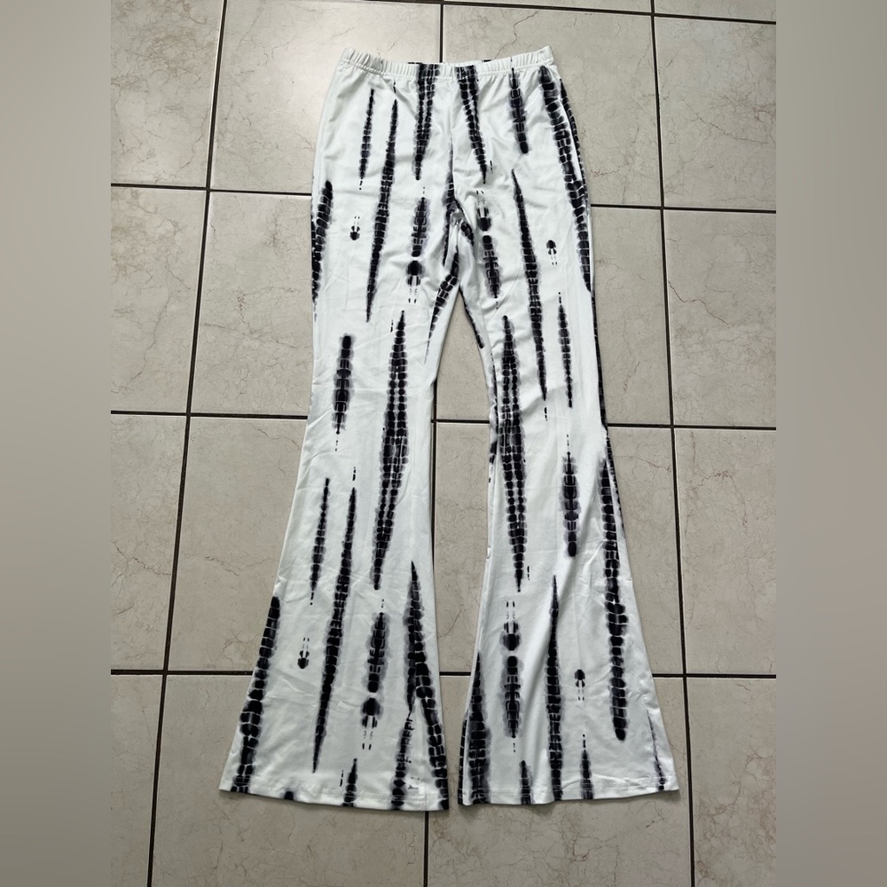 SHEIN NEW women’s flare pants